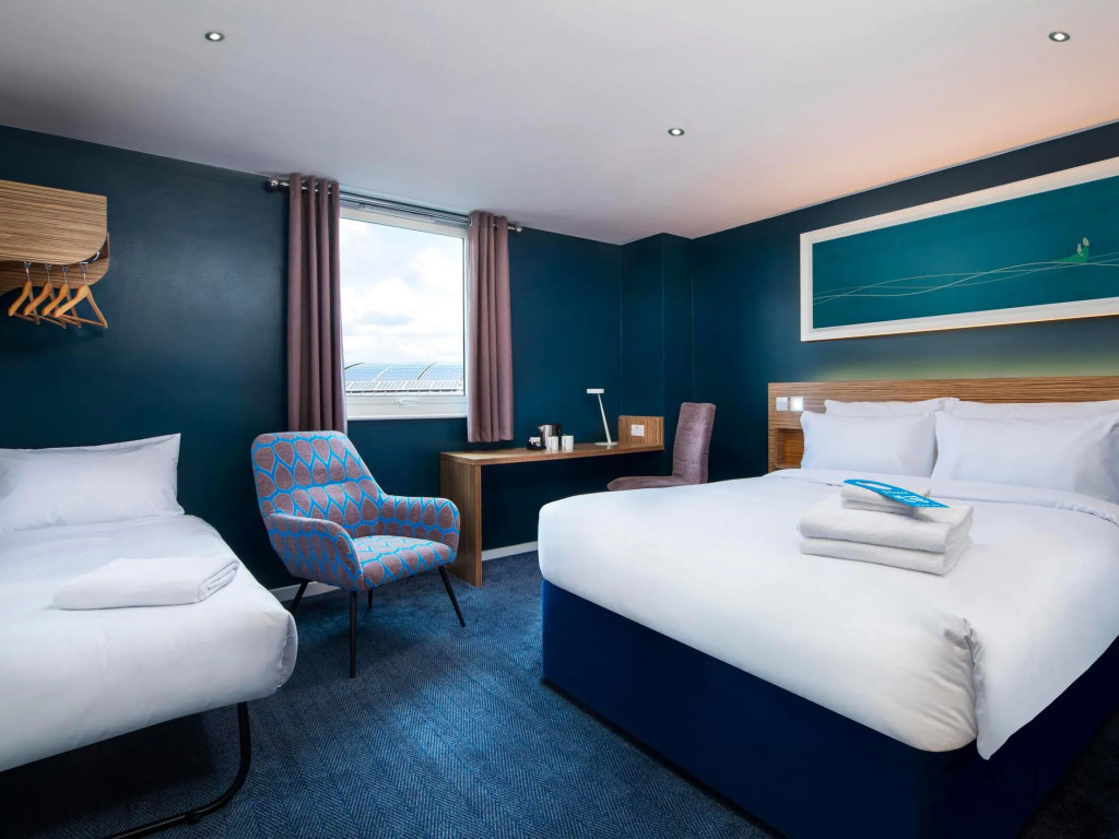 Travelodge Medway M2