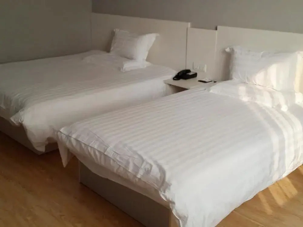 Motel 168 Hotel