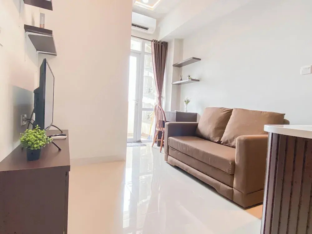 Modern 2Br At Vasanta Innopark Apartment