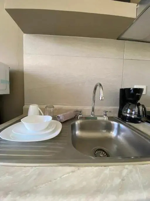 Minerva Lofts- Lovely Loft with 1 double size bed and 1 single