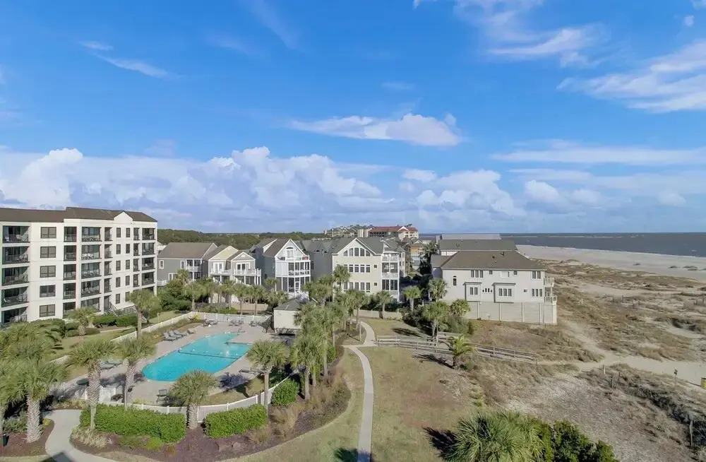 502 Summerhouse by Avantstay Ocean Front Condo w/ Community Pool Access