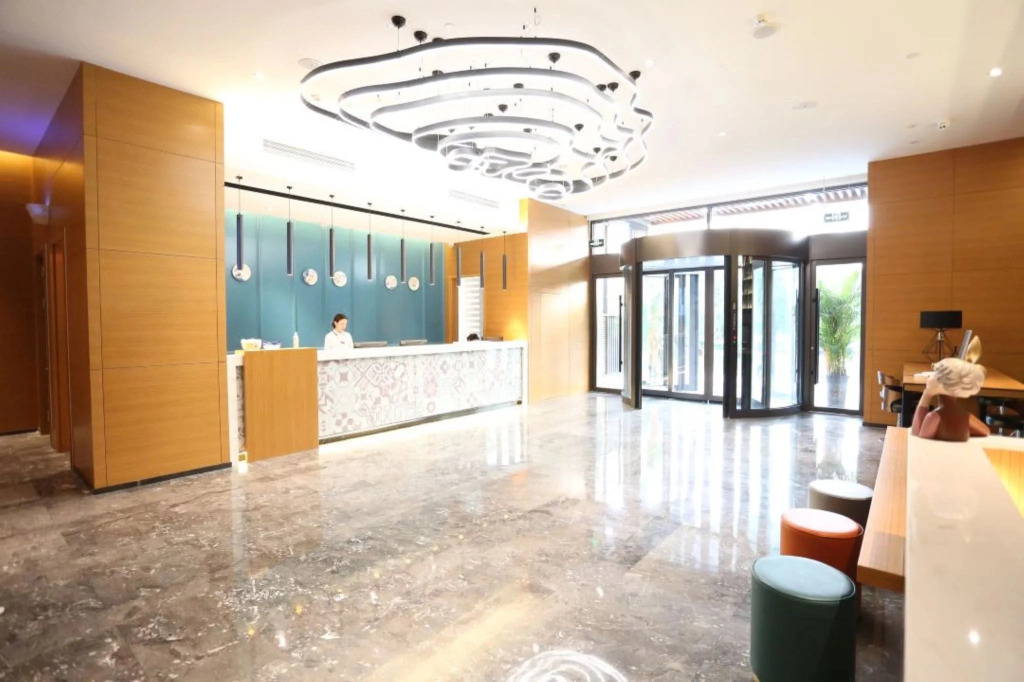 Gem Shandong Jinan City Suncun Village Chunhui Road Hotel