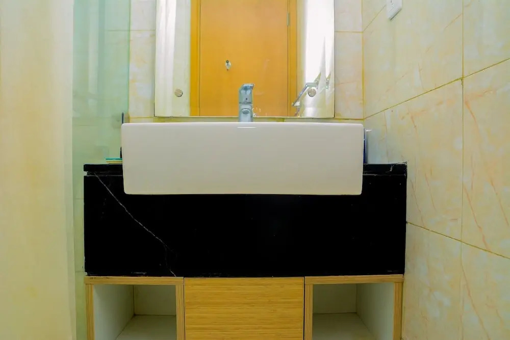 1BR at The Mansion Kemayoran Apartment with Sea View