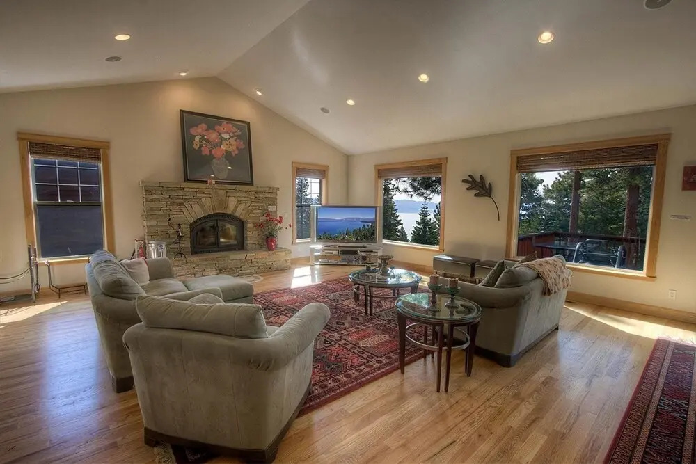 Timber View Lodge by Lake Tahoe Accommodations