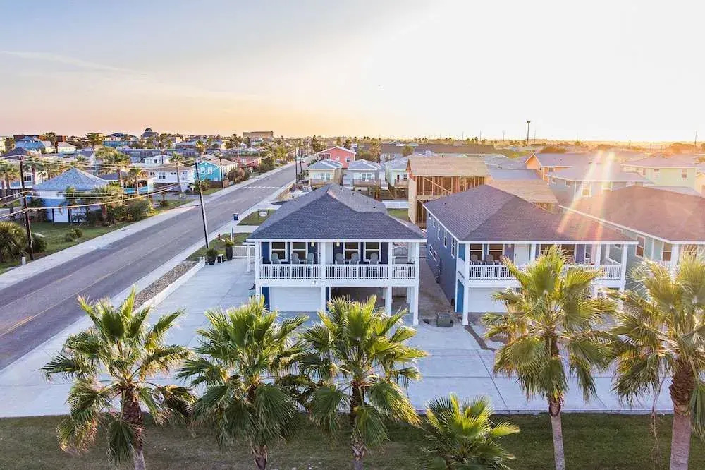 Tortuga Landing