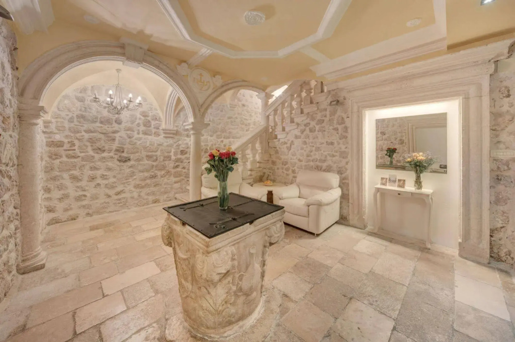 Deluxe suites More
