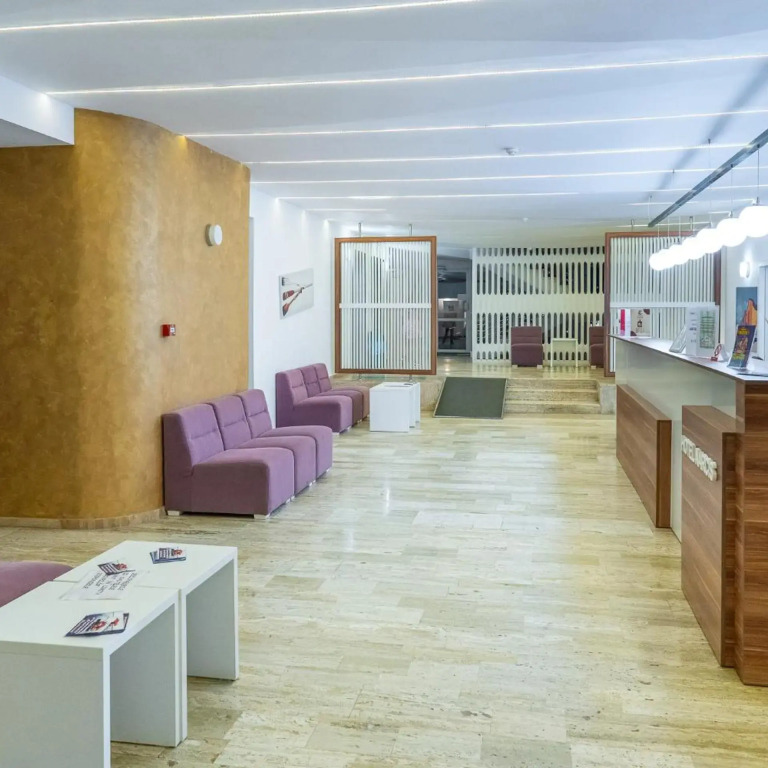 Hotel Semiramis