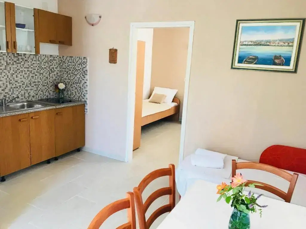 Apartments by the sea Novalja, Pag - 21646