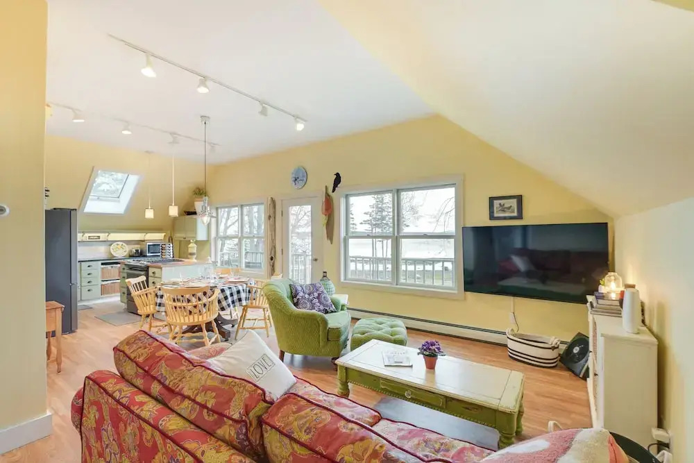 Waterfront Deer Isle Apartment w/ Fire Pit