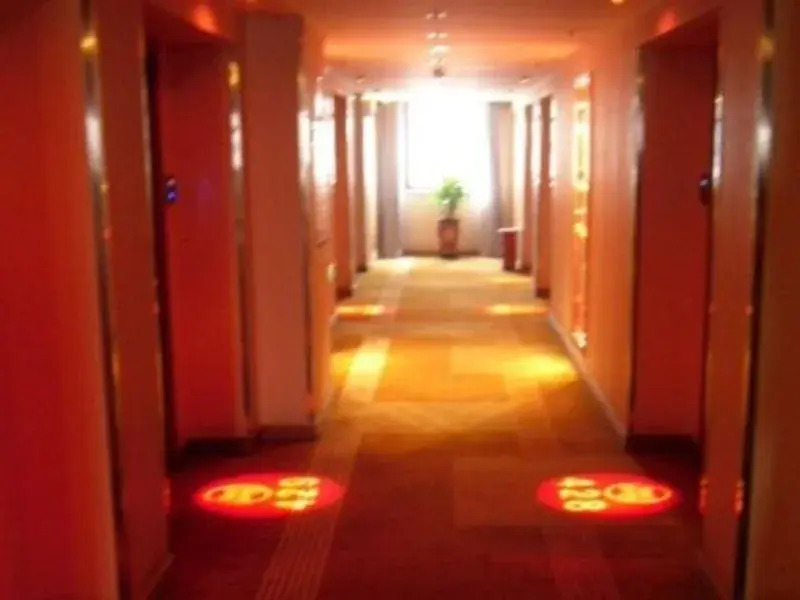 Source Hotel