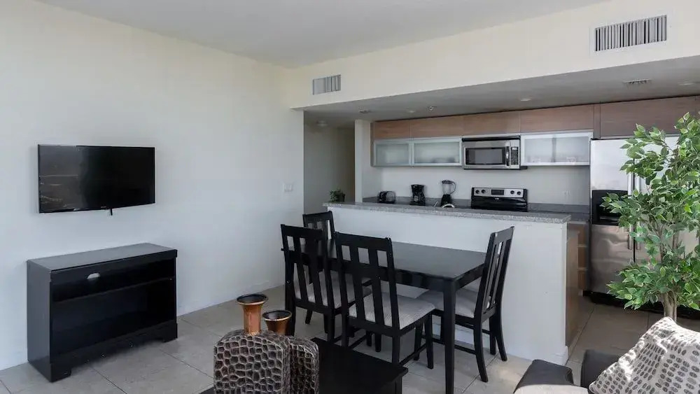 Oaks on the River Boutique Residences
