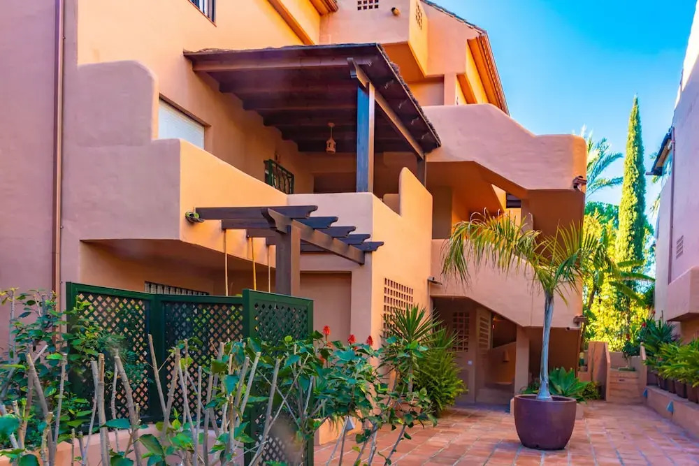 OleHolidays Jardines de Marbella Club