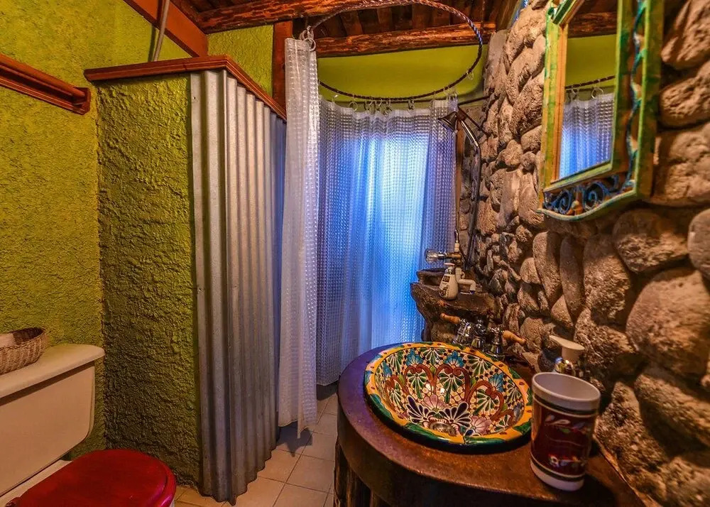 Dream Weaver Inn