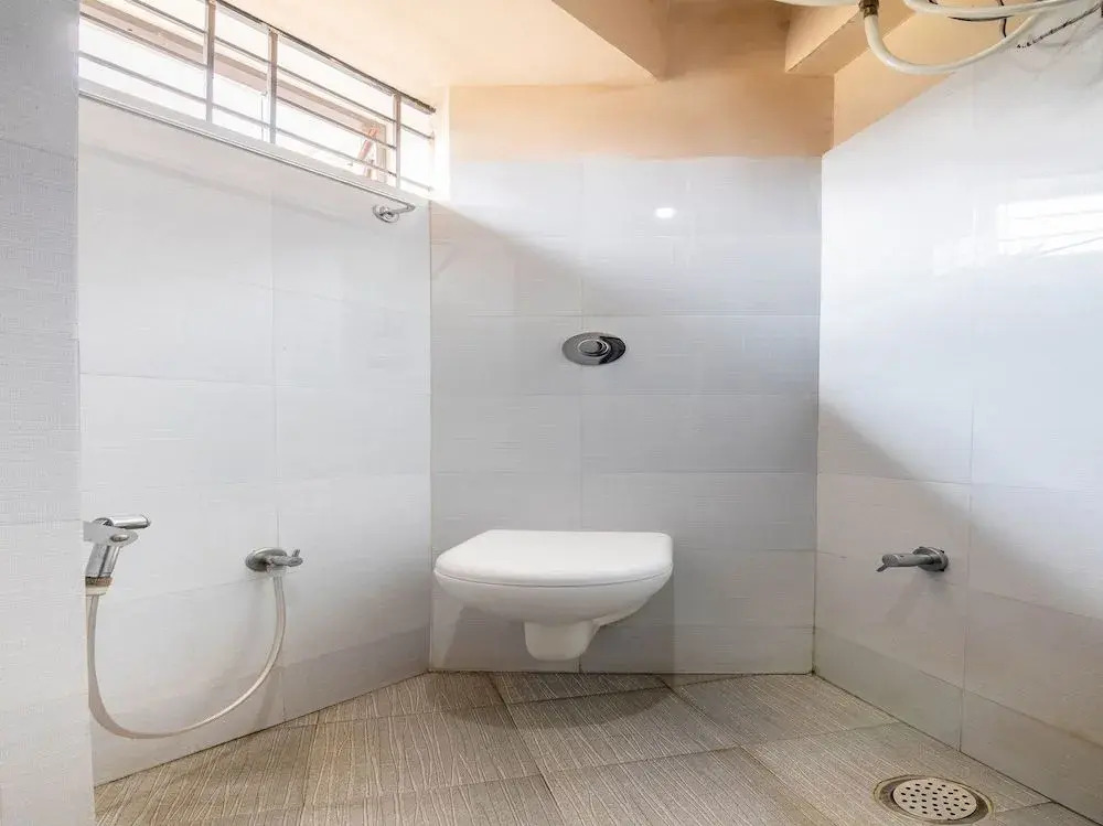 OYO 16744 Live Inn Castle