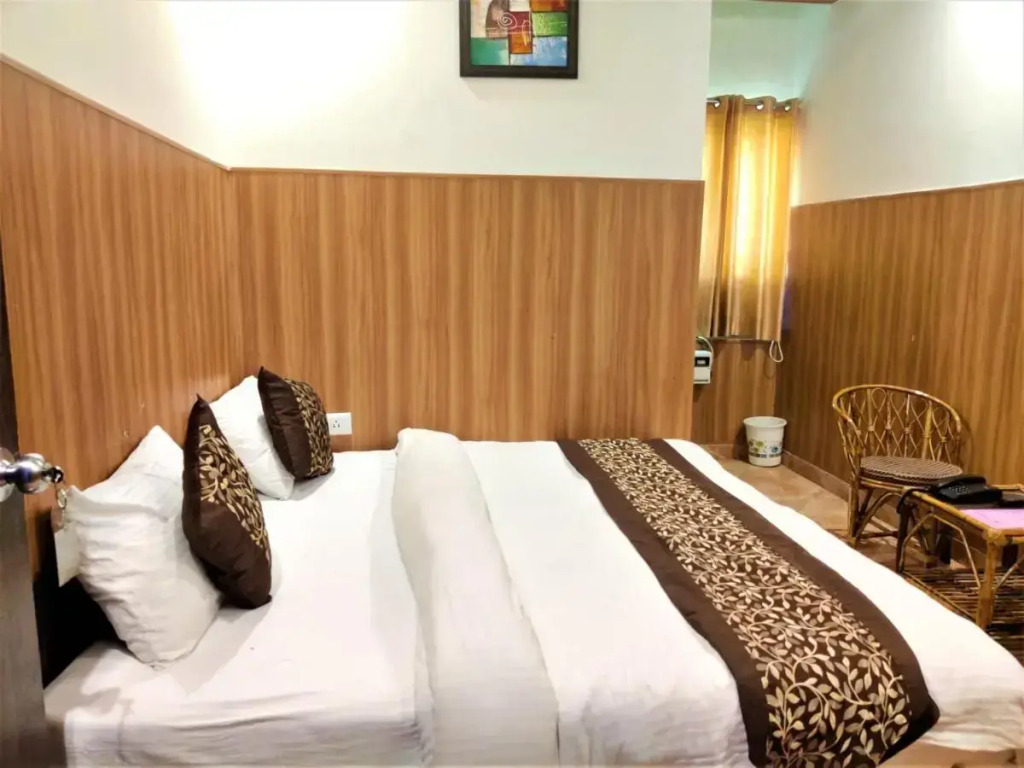 PerfectStayz Value Hills Tapovan