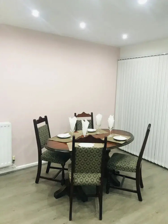 Beautiful 3-bed House in Birmingham City Center