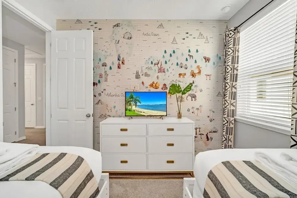 Amazing Game Room, Harry Potter, Mickey & Princess Room. All new Decor! #7sl1621
