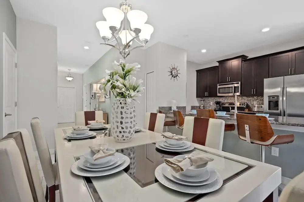 Tr_557r Champions Breeze 5 Bedroom Townhouse