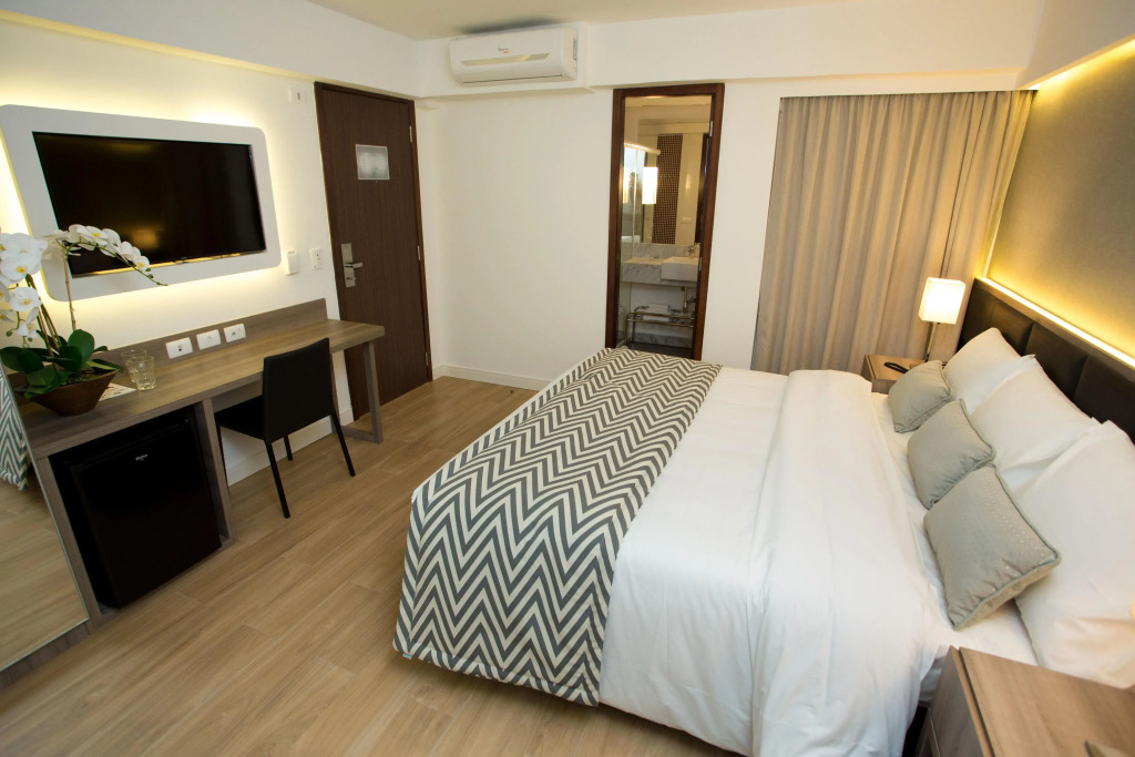 Royal Regency Palace Hotel