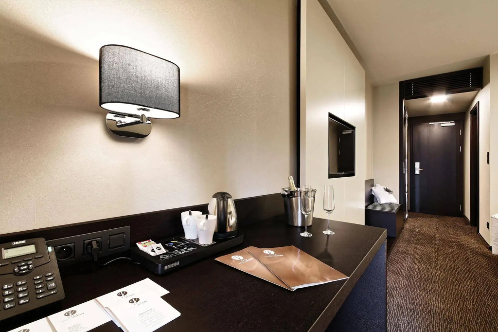 Hotel Victory