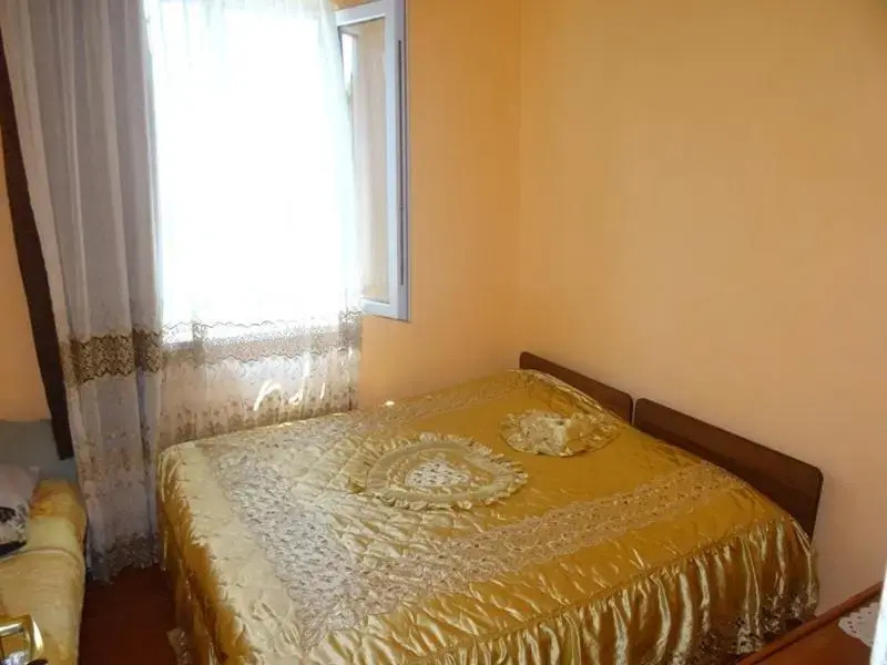 Guest House on Gagarina 32