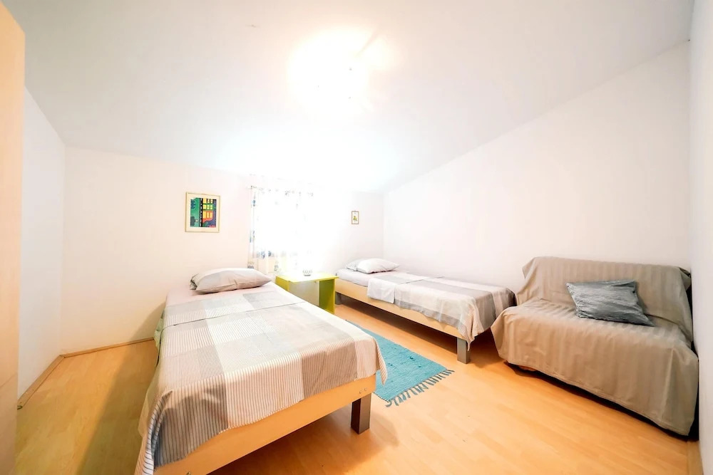Apartment With 2 Bedrooms in Ljubac, With Wonderful sea View, Pool Acc