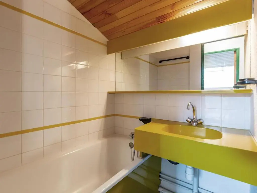 Appartement Méribel, 3 pièces, 6 personnes - FR-1-355-57