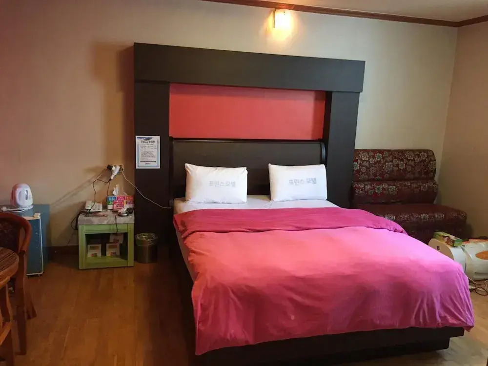 Prince Hotel