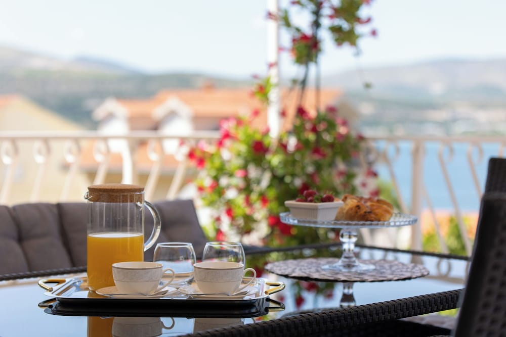 Luxury Villa ARIA, Apartment