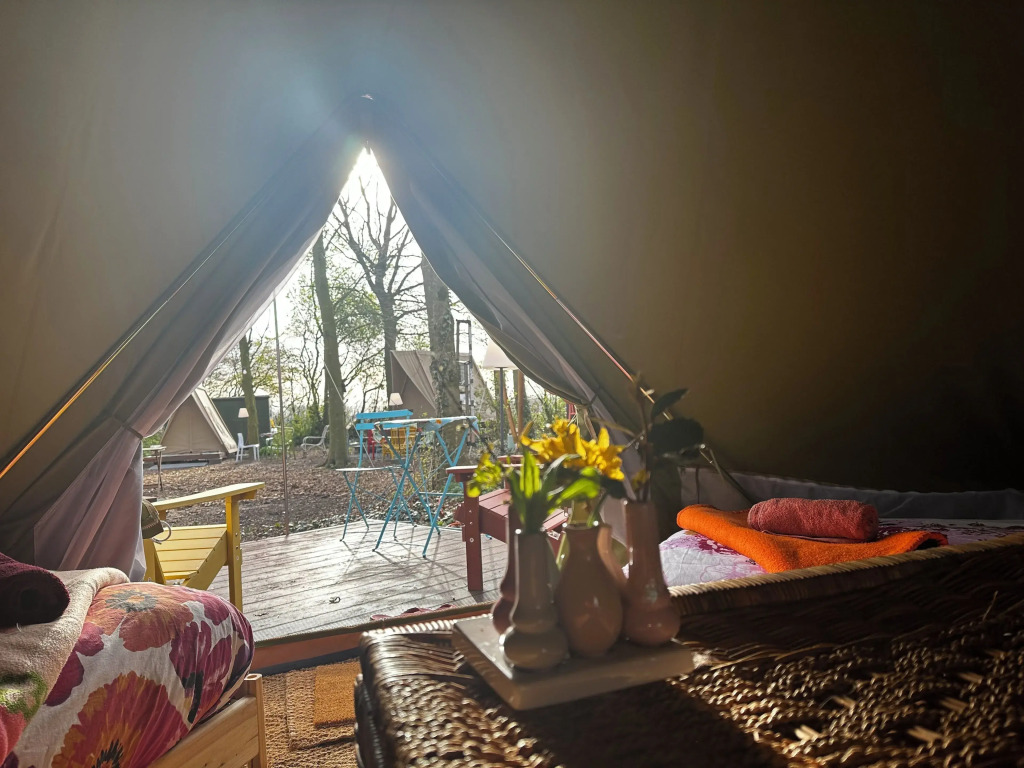 Glamping De Helleborus