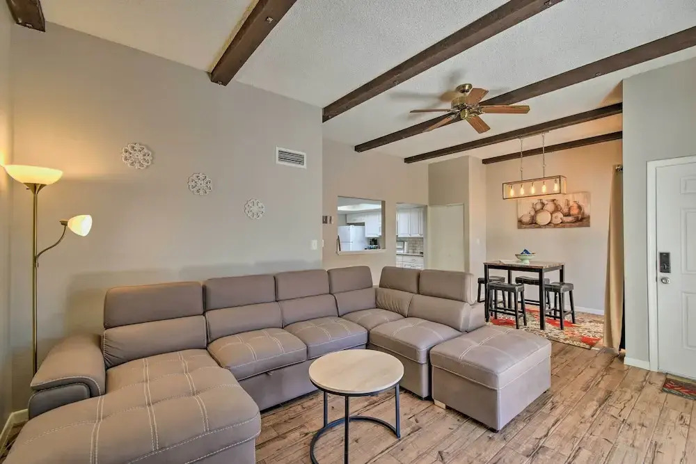 3 Mi to Mill Ave: Central Condo w/ Patio in Tempe
