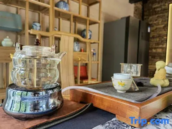Linzhou Guanzhi Homestay (Shibanyan Gaojiatai)
