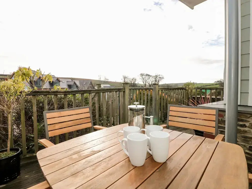 1 Coachmans Cottage, Hillfield Village