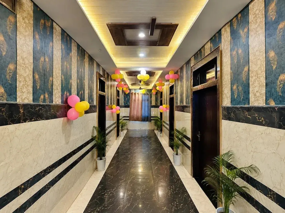 Hotel Luxury Palace Vrindavan