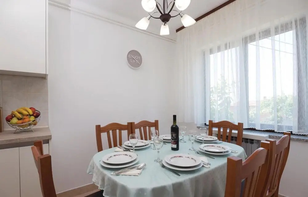 Beautiful Home in Veprinac With Wifi and 3 Bedrooms