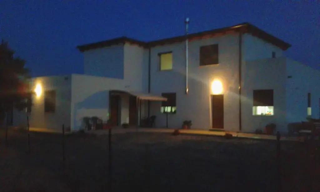Alma Bed & Breakfast 15 minuti da Bosa e comodo parcheggio