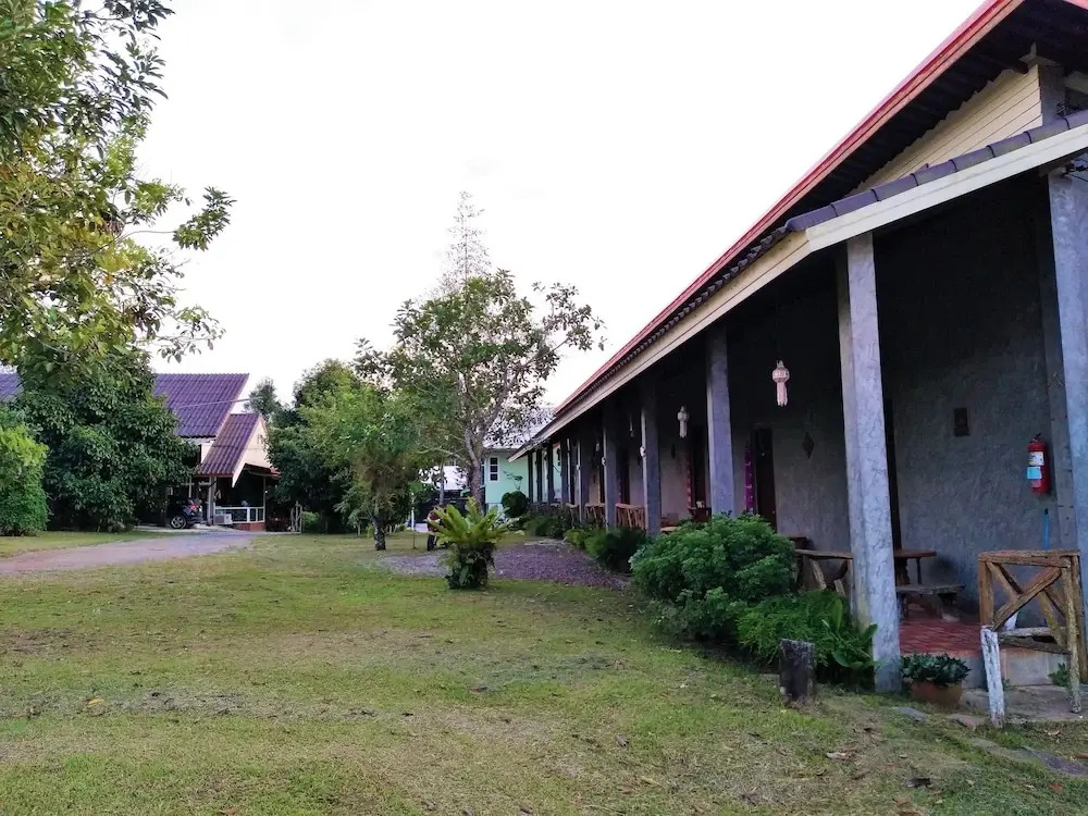 Honey Home Resort