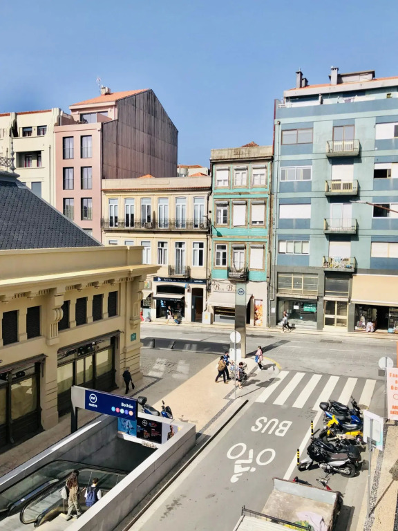 Downtown 2A in Oporto