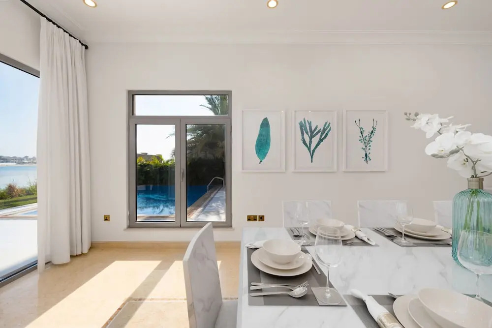 Maison Privee - Exclusive Villa with Private Pool, Garden & Beach