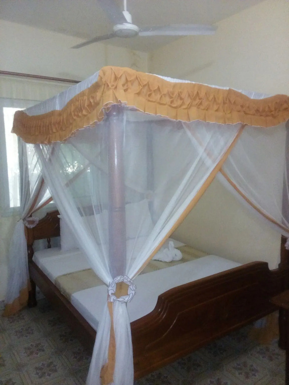 Kinondoni Diamond Hotel