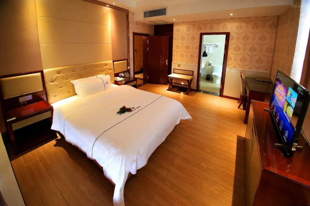 Wuzhou Hotel