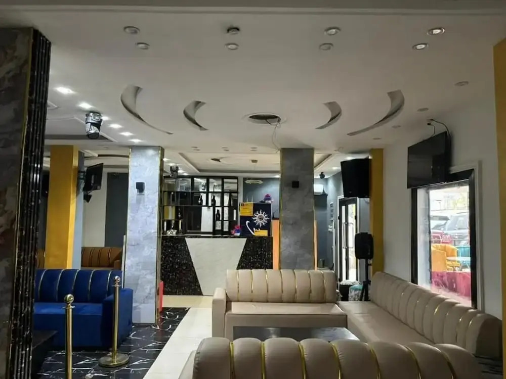 Hotel L'Empire