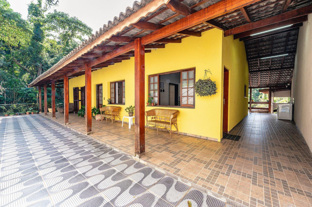 Refúgio e diversão para FAMÍLIAS a 60 min de SP - Piscina, Churrasqueira, wifi 300Mbps - PETFRIENDLY
