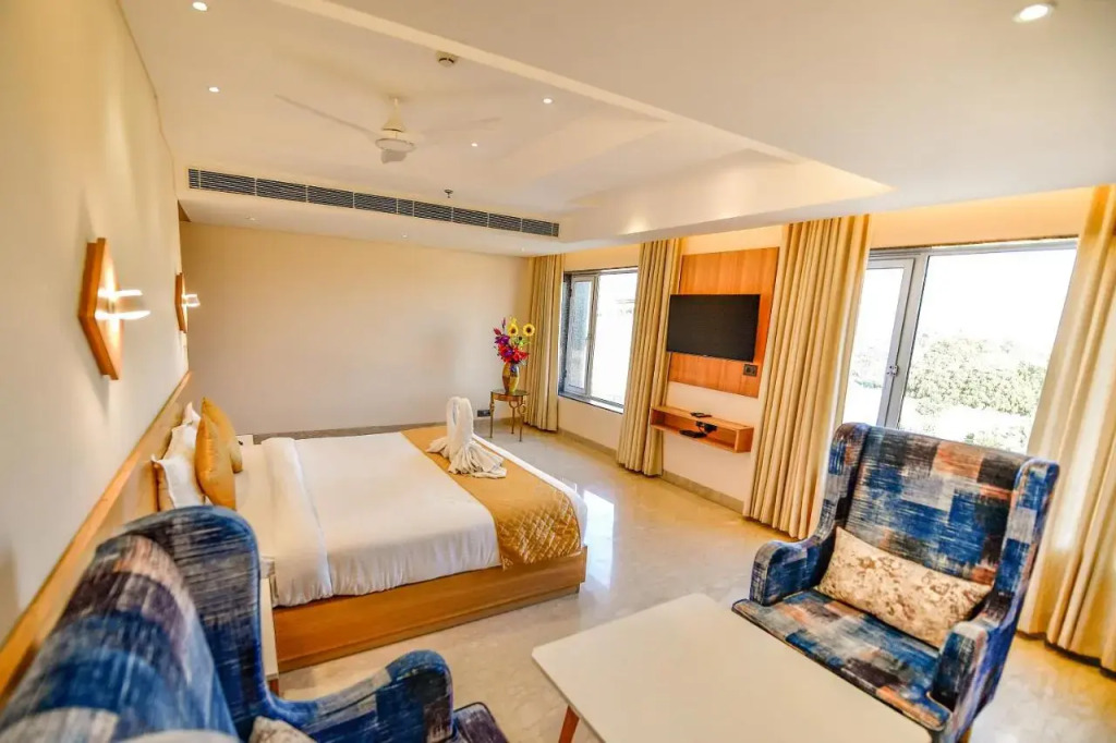 Hotel Palash Regency