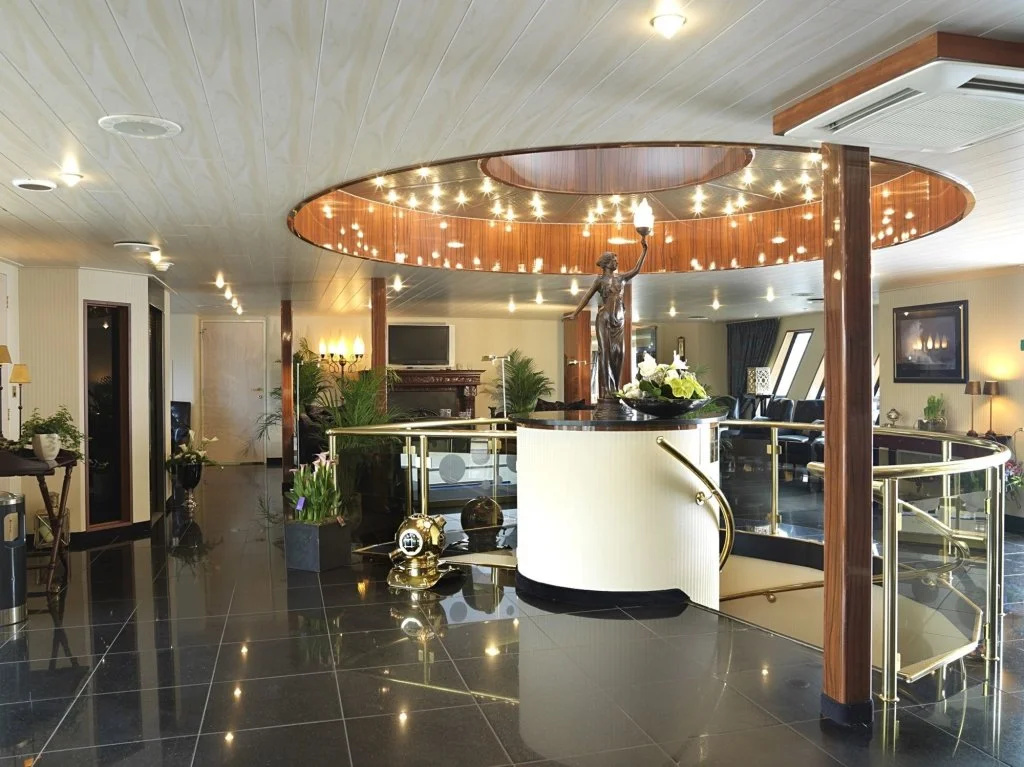 Crossgates Hotelship 4 Star - Medienhafen - Düsseldorf