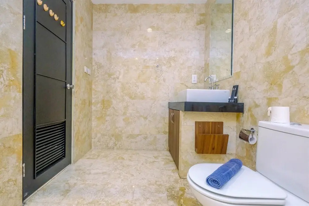 Elegant 2BR with Study Room Essence Dharmawangsa Apartment