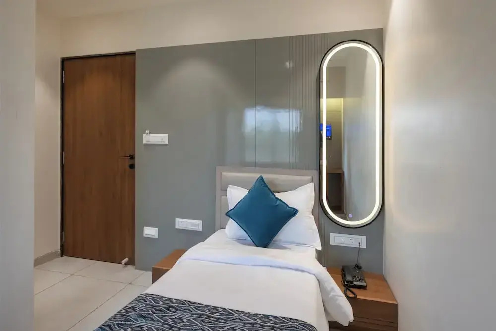 The Zuree Hotel