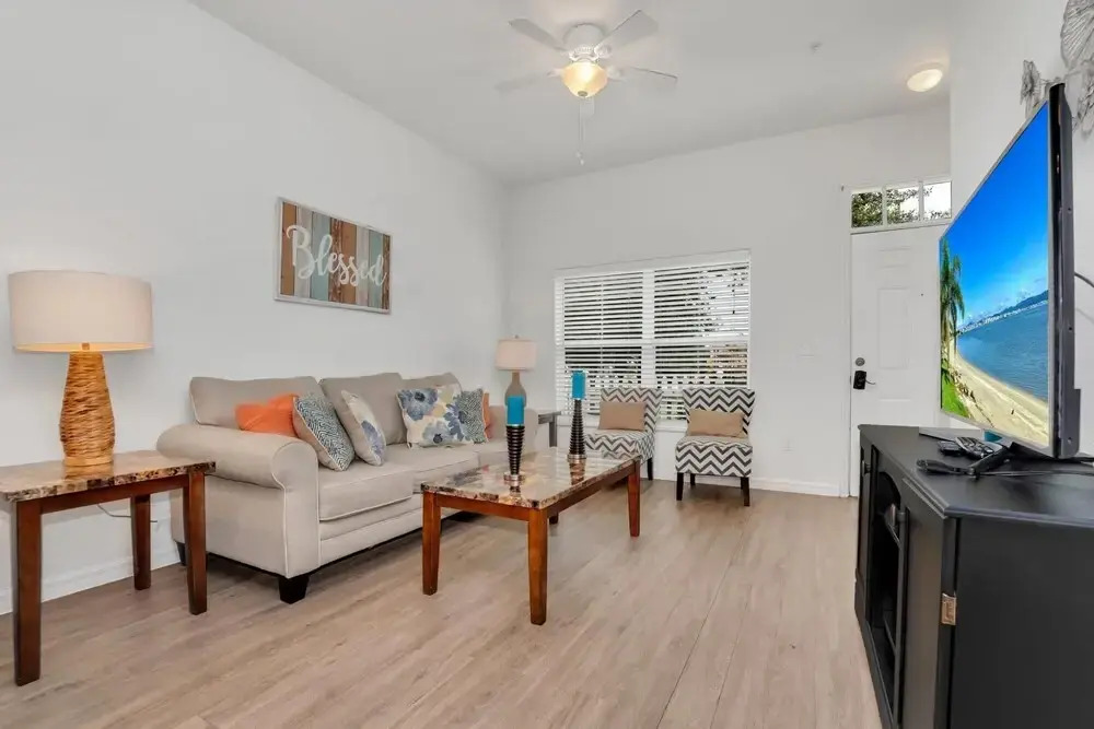 NEW Newly Remodeled 3BR Townhome w Community Amenities Just Mins From Disney