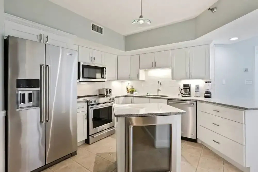 Pelican Pointe1204 3BR 2BA Gulf-front