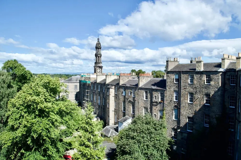 2 Bedroom Flat In Heart Of New Town